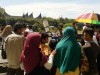 Ratusan Masyarakat Antusias Saksikan Pengamatan Gerhana Matahari di Halaman Masjid Raya Sumbar